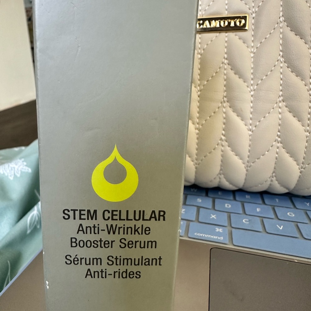 Juice Beauty Stem Cellular Anti-Wrinkle Booster Serum - Gray and Yellow